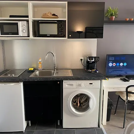 Appartement A Courbevoie Extérieur photo